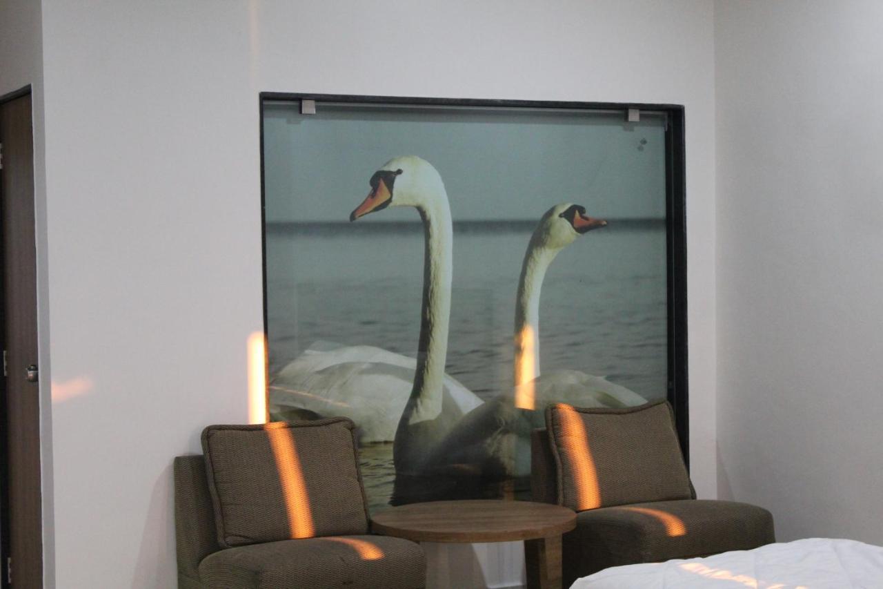 Flamingo Club And Resort Una 3 Km Away From Diu Check Post Dış mekan fotoğraf