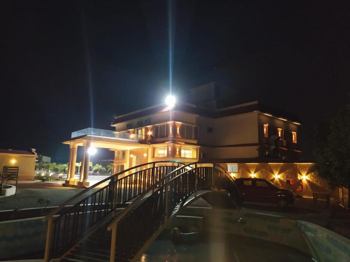Flamingo Club And Resort Una 3 Km Away From Diu Check Post Dış mekan fotoğraf