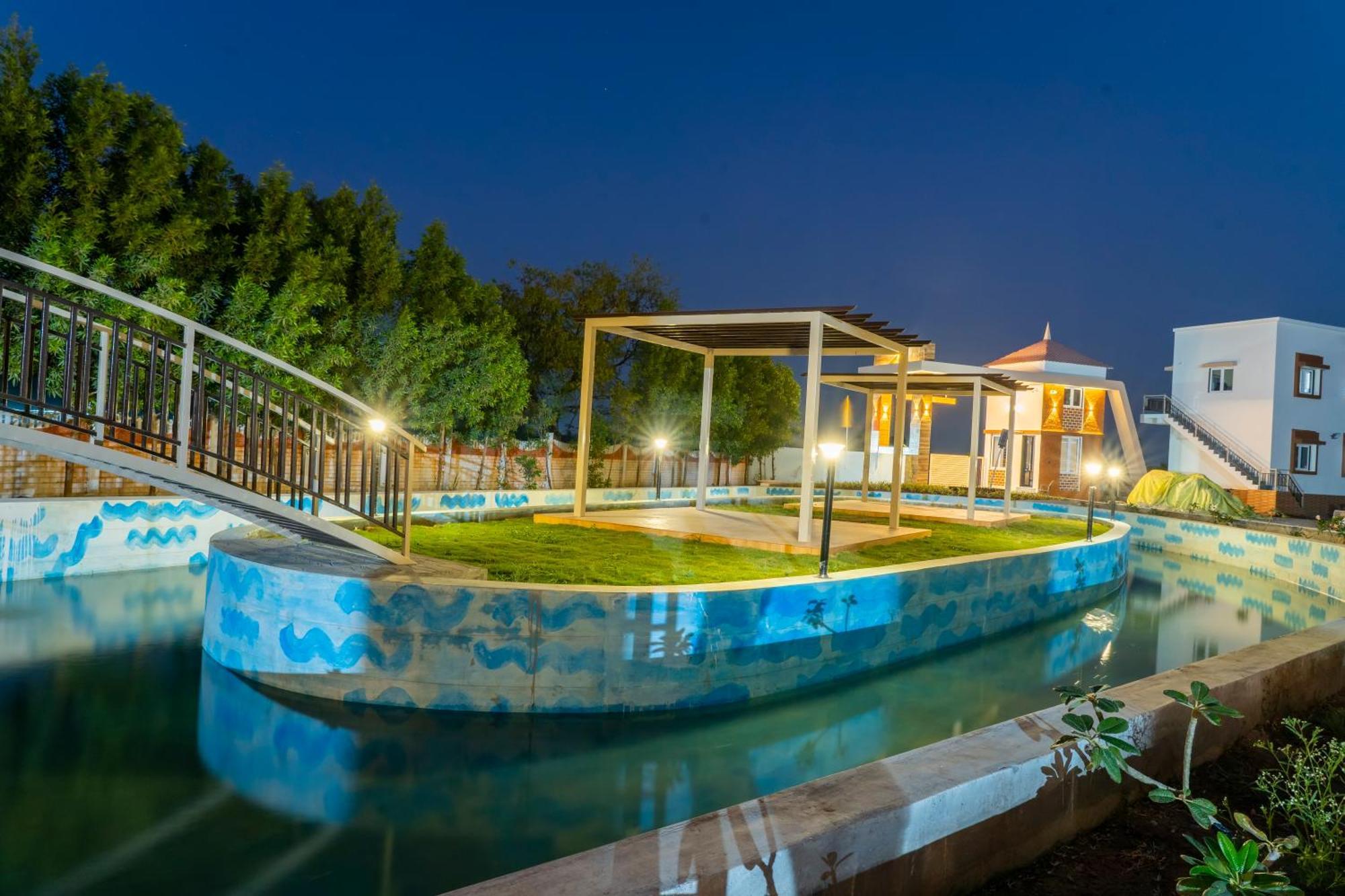 Flamingo Club And Resort Una 3 Km Away From Diu Check Post Dış mekan fotoğraf