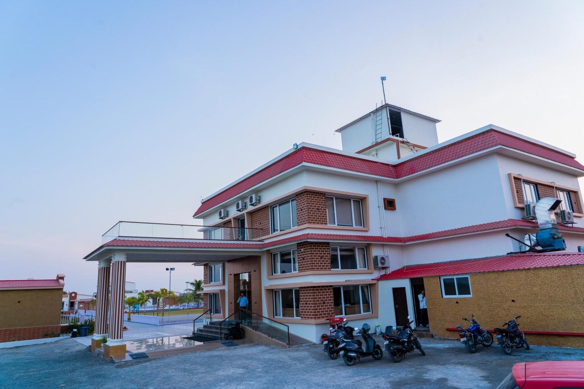 Flamingo Club And Resort Una 3 Km Away From Diu Check Post Dış mekan fotoğraf